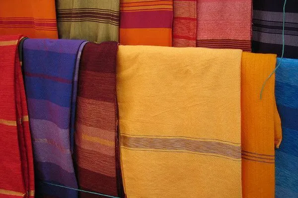 Maroko | Wyroby z włókien z agawy można podziwiać na każdym marokańskim targu