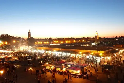 Dżemaa El-Fna w Marrakeszu