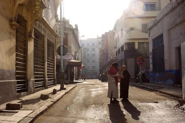 Maroko | Codzienne życie na ulicach Casablanki