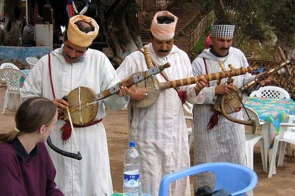Maroko | Lunch przy berberyjskiej muzyce w Marrakeszu