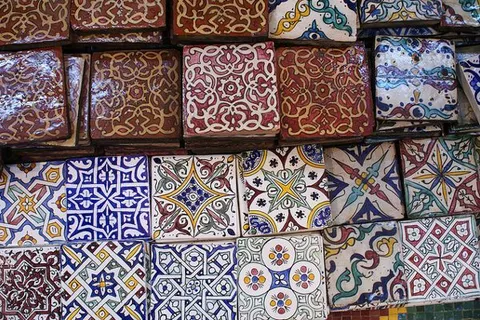 Maroko | Marokańskie kafelki są wykonywane ręcznie