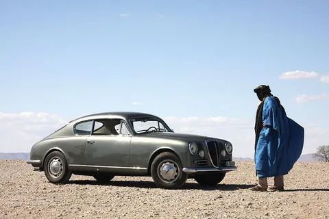 Maroko | Dzięki dobrze rozwiniętej sieci dróg, po Maroku wygodnie podróżuje się własnym samochodem